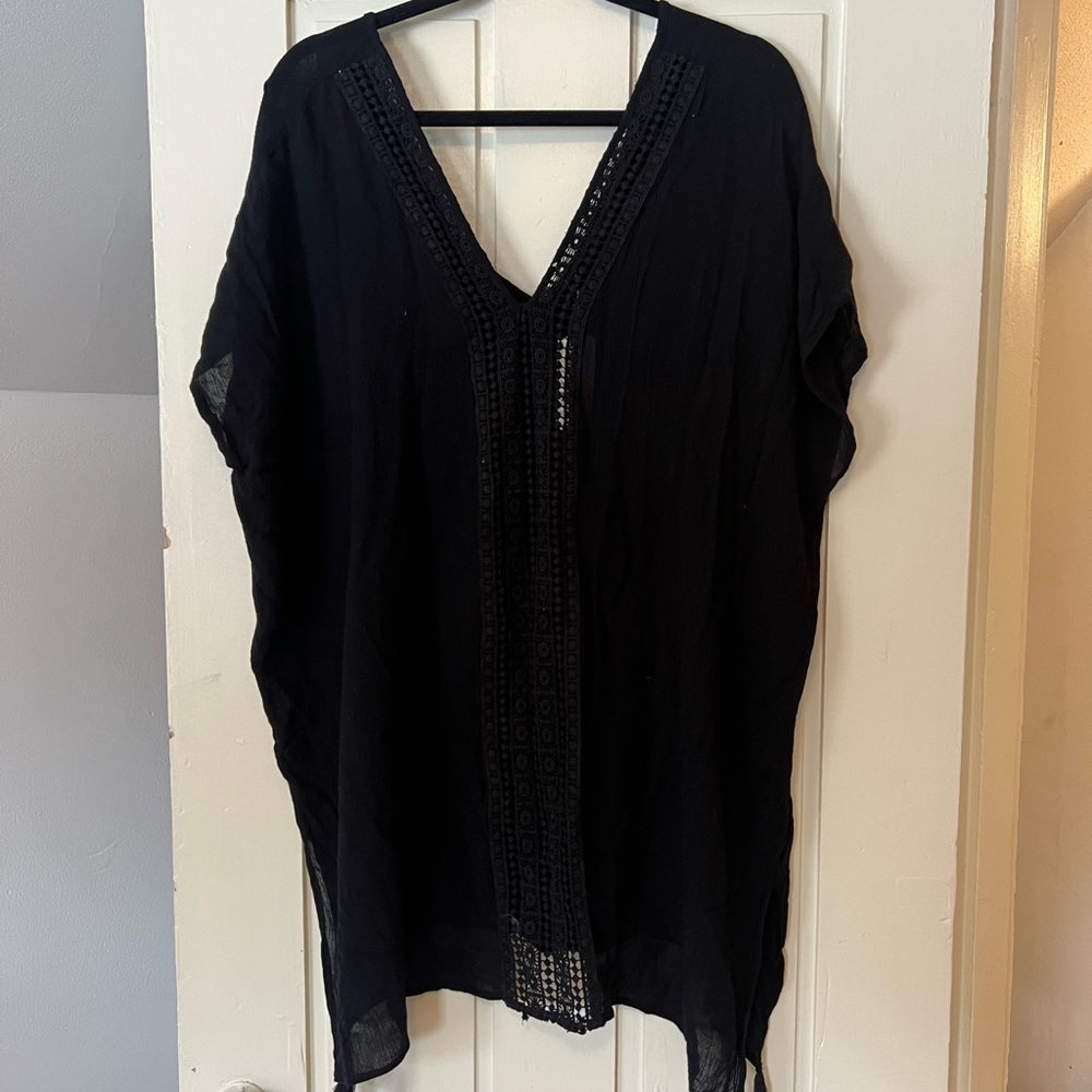 Raviya BLACK Crochet-Trim Swim Cover-up Tunic, US Small